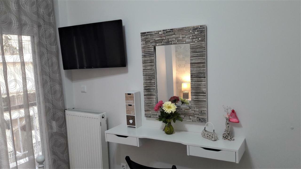 Marras Apartment Athena Bagian luar foto